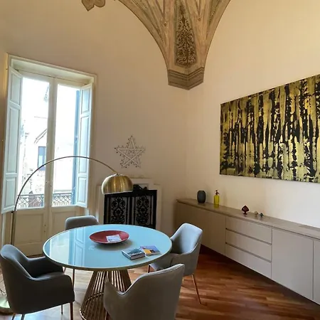 Daire Palazzo Acquaviva - Il Giardino Sospeso Lecce