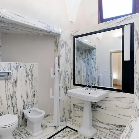 Palazzo Acquaviva - Il Giardino Sospeso Apartament