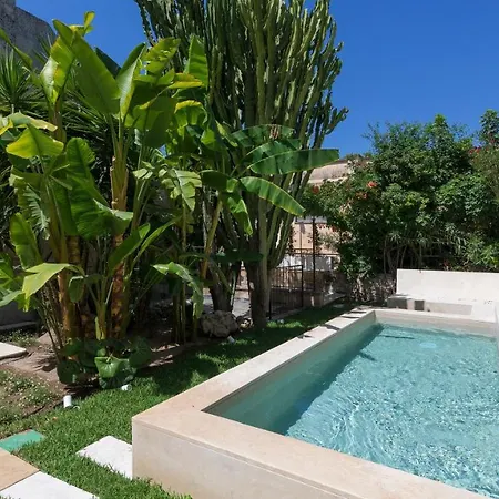 Palazzo Acquaviva - Il Giardino Sospeso * Lecce